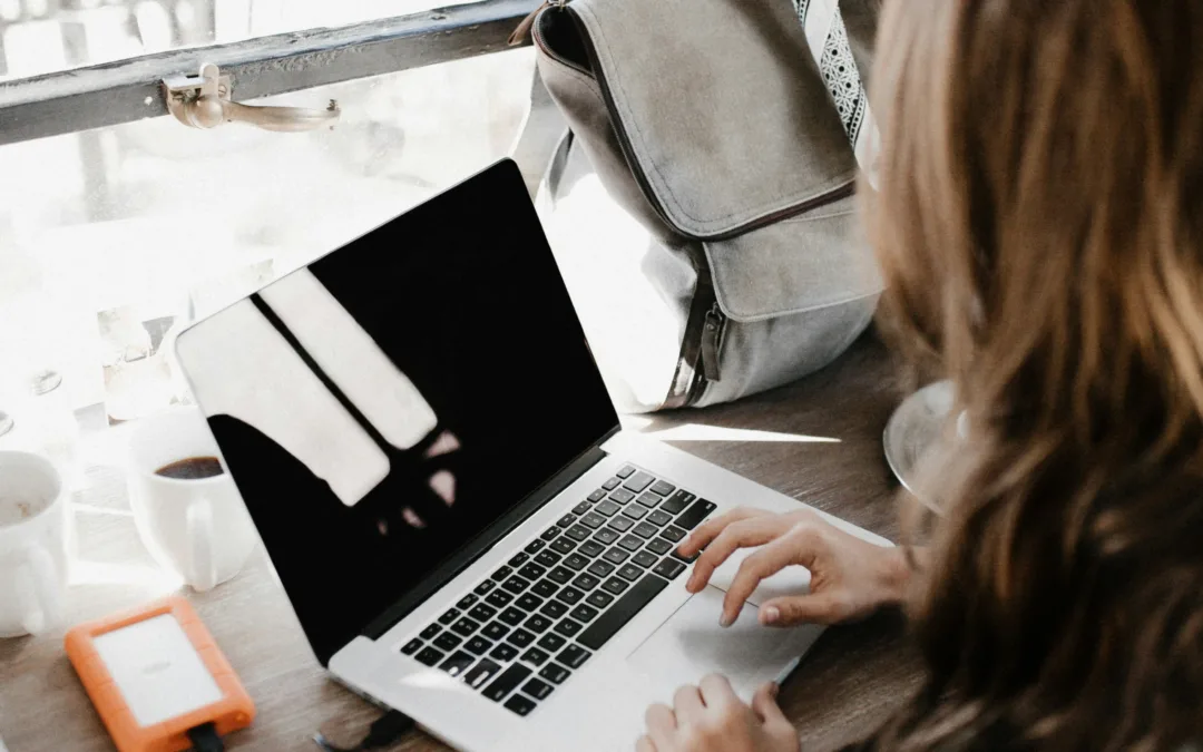 3 Easy Remote Jobs For Vanlife